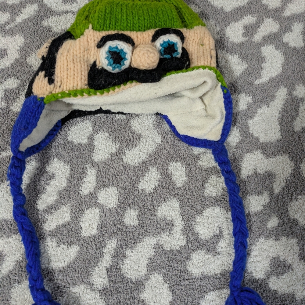 🦋5/25$ Colorful Knit Character Beanie Luigi